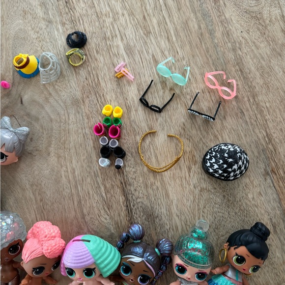 L.O.L. Surprise dolls (13)  and accessories - Picture 5 of 5